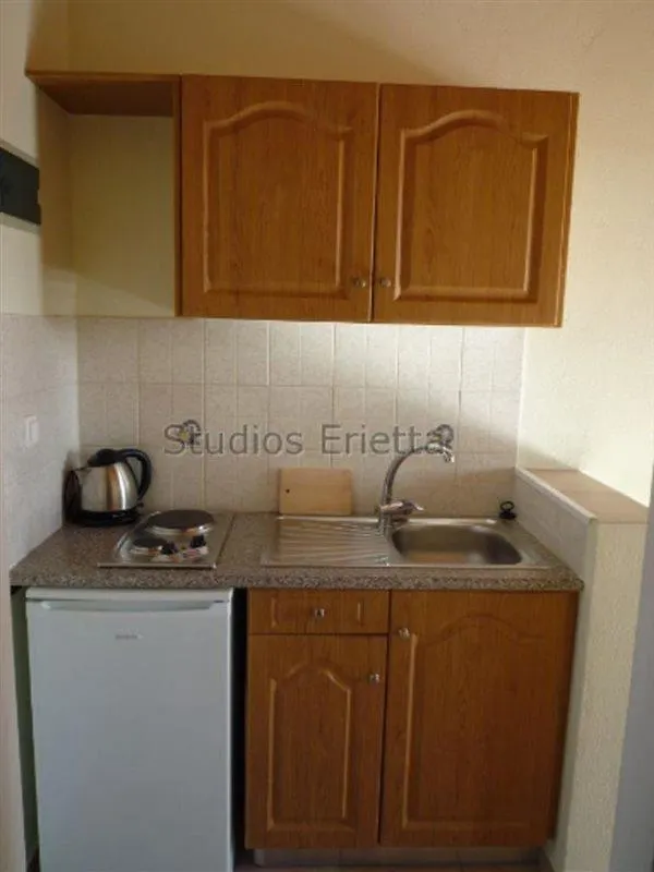 Aparthotel Erietta Studios Svoronata